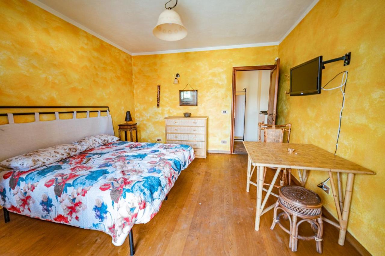 Bed and Breakfast Arzigà à Chieri Extérieur photo