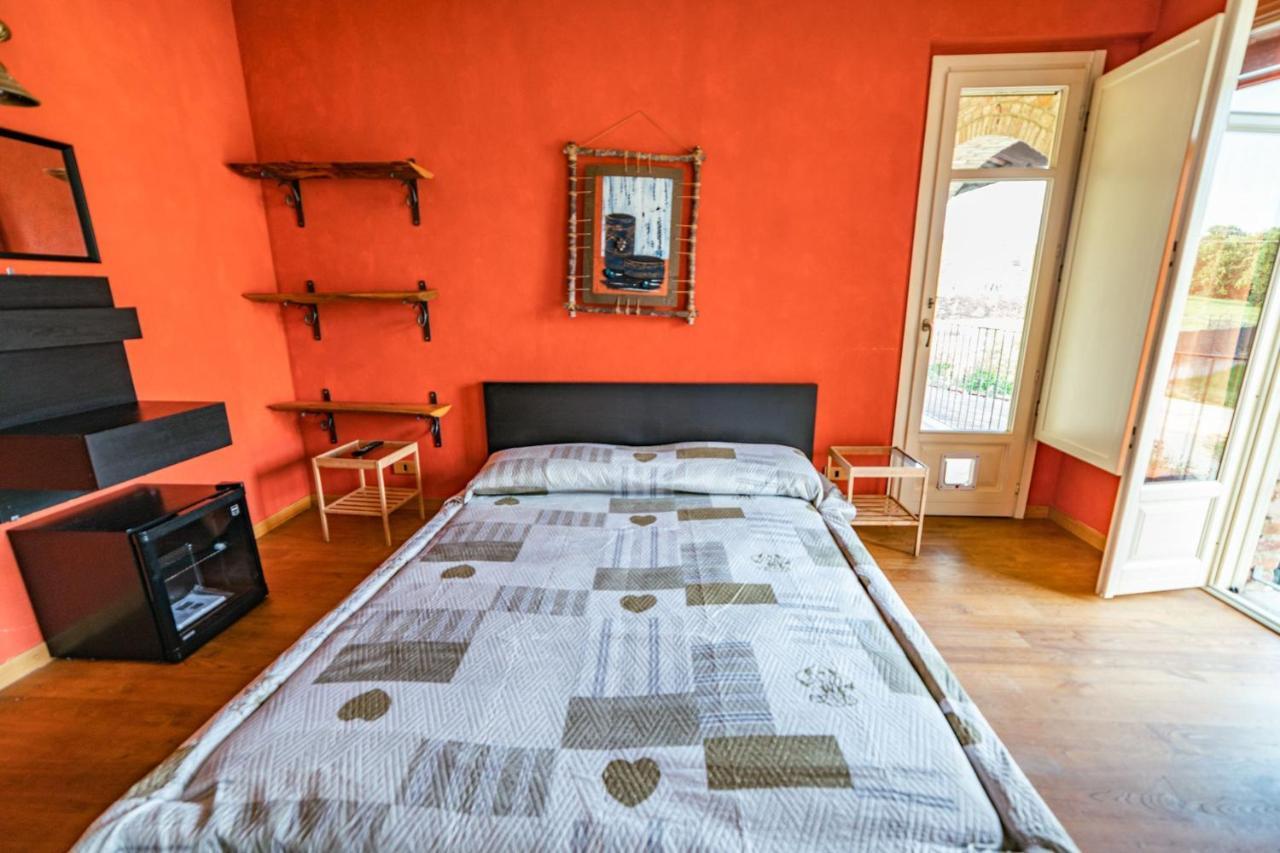 Bed and Breakfast Arzigà à Chieri Extérieur photo