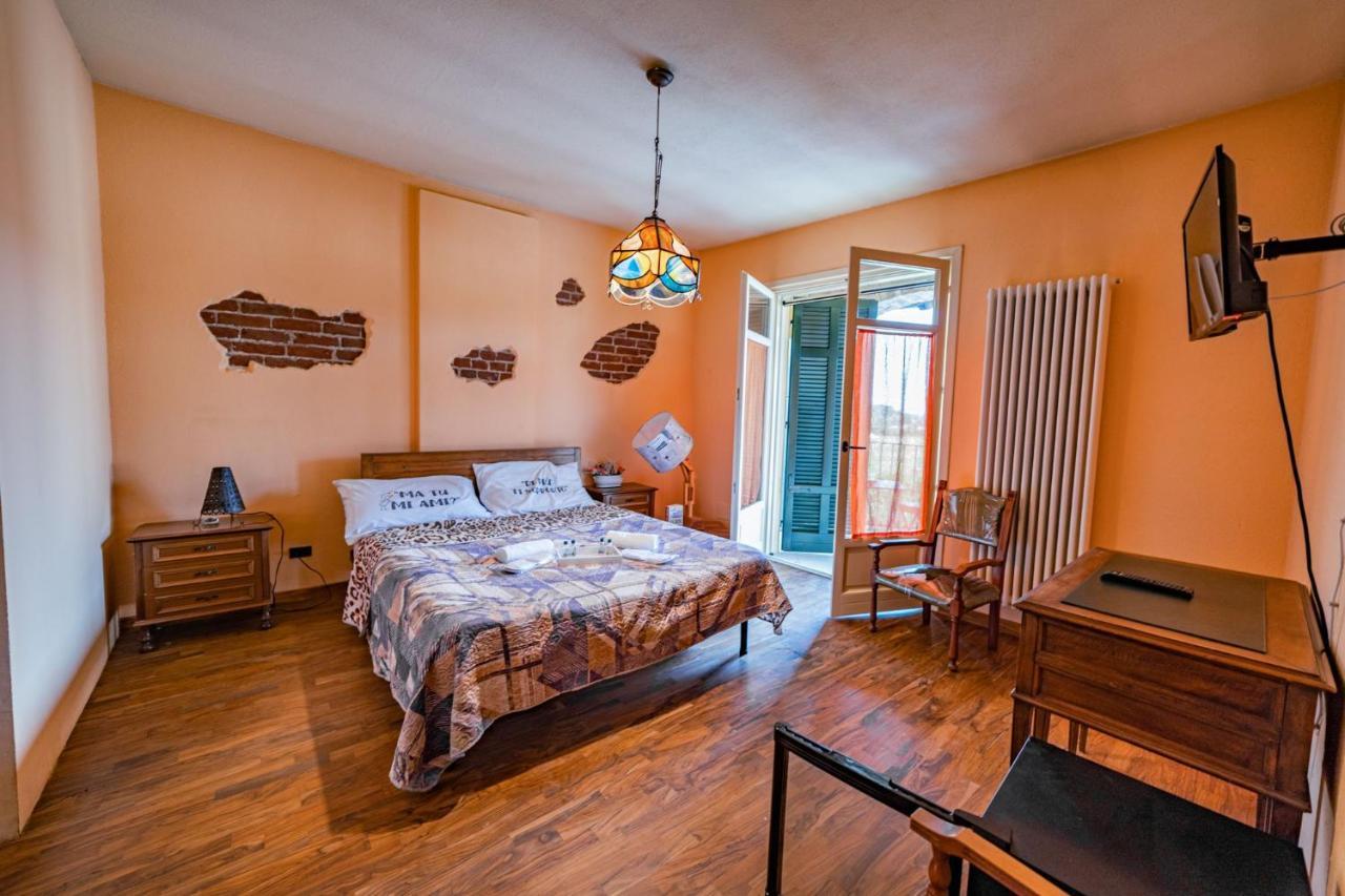 Bed and Breakfast Arzigà à Chieri Extérieur photo